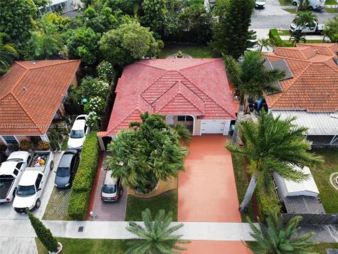 13252 SW 275th Terrace Homestead FL 33032
