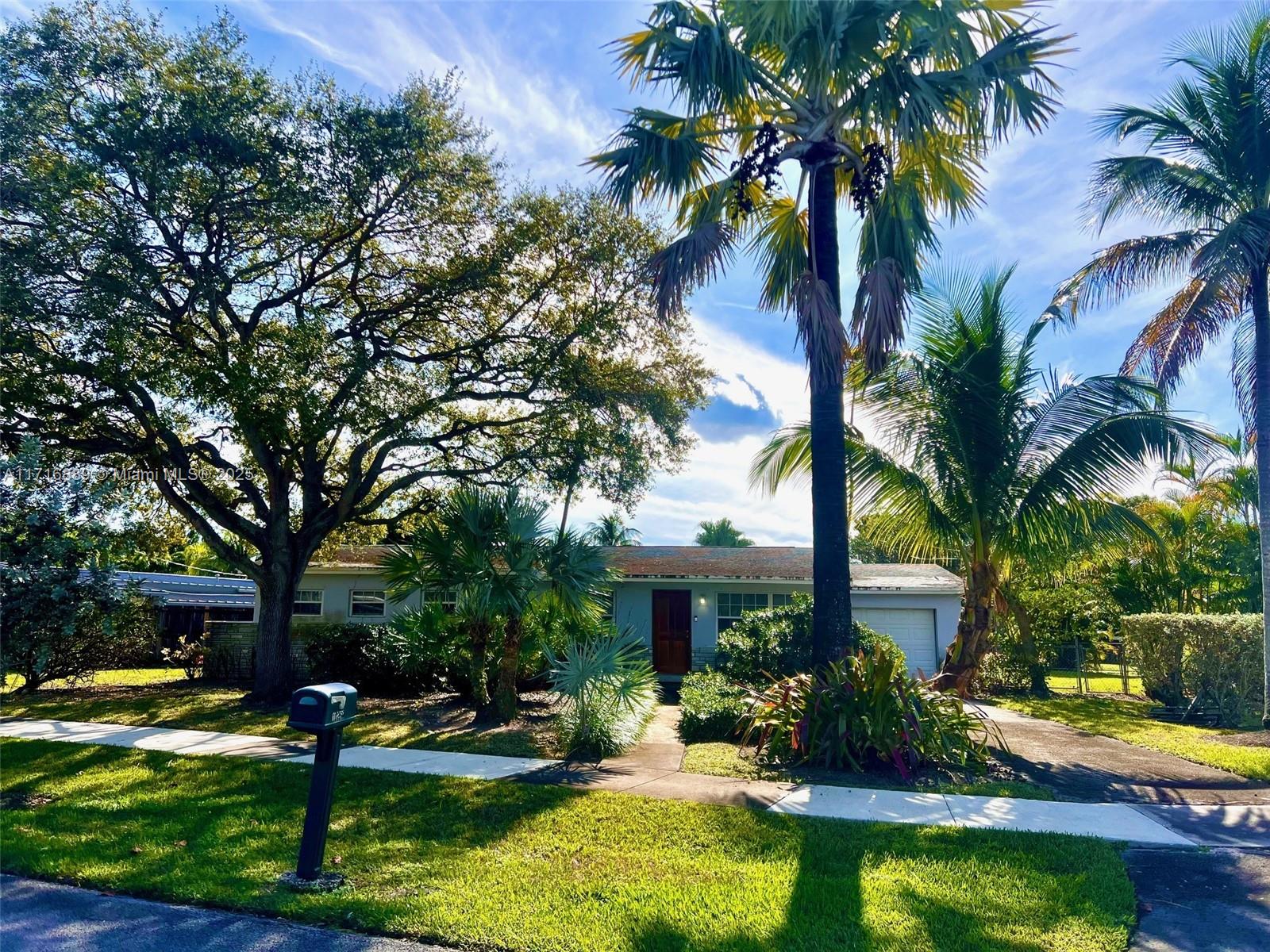 10260 Dolphin Road Cutler Bay FL 33157