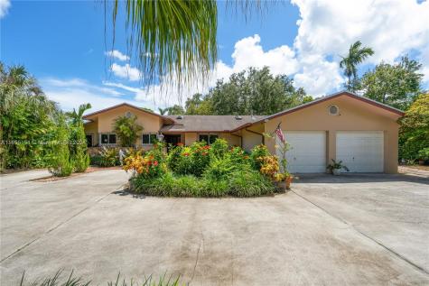 12307 SW 102nd Avenue Miami FL 33176