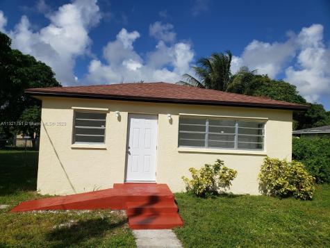 10329 SW 174th Terrace Miami FL 33157