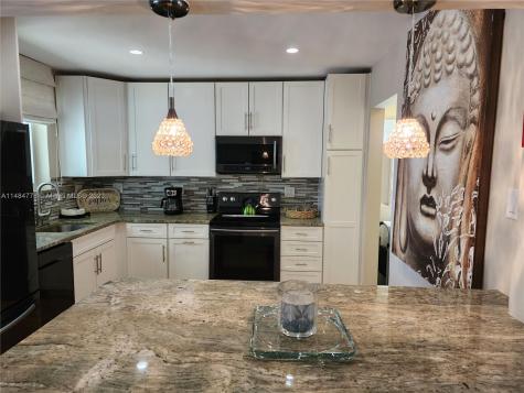 3194 Roosevelt Street Hollywood FL 33021
