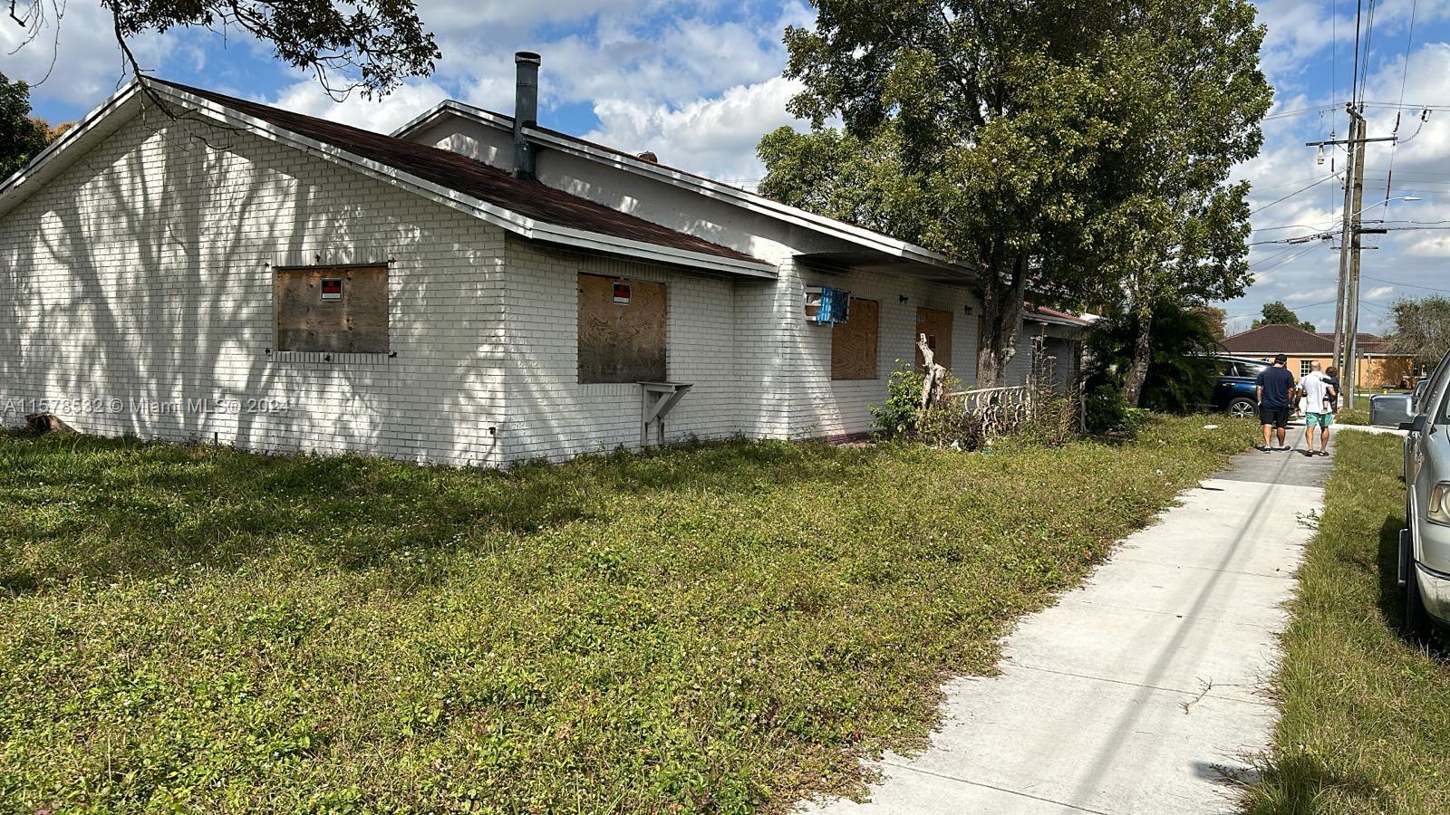 2925 NW 10th Court Fort Lauderdale FL 33311