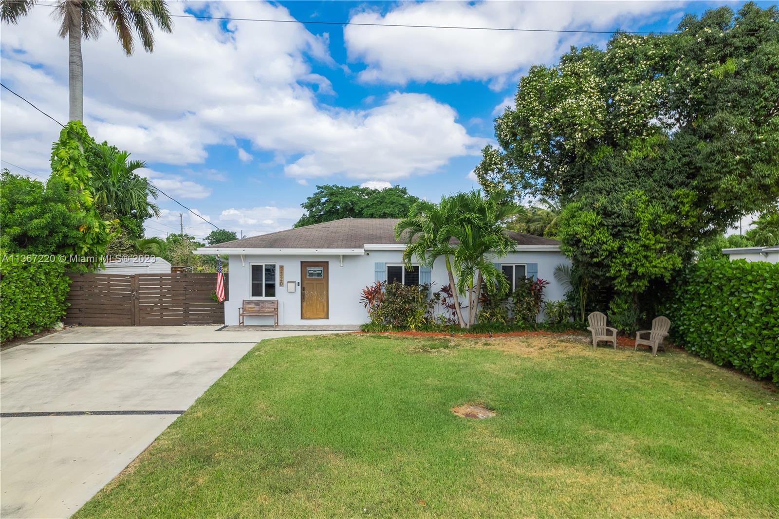 3320 SW 75th Avenue Miami FL 33155