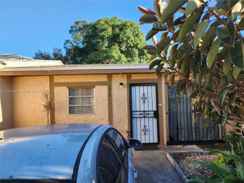 3816 NW 213th Street Miami Gardens FL 33055