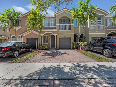 1478 SE 26th Avenue Homestead FL 33035