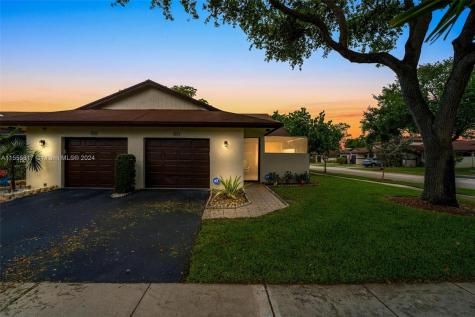 6091 NW 92nd Avenue Tamarac FL 33321