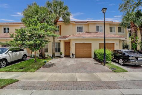 3213 NW 33rd Street Oakland Park FL 33309