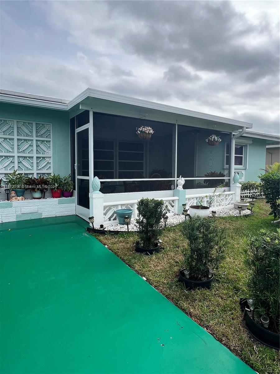 4402 NW 44th Terrace Tamarac FL 33319