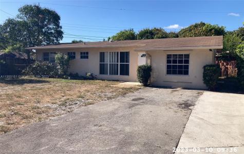 840 NE 51st Street Deerfield Beach FL 33064