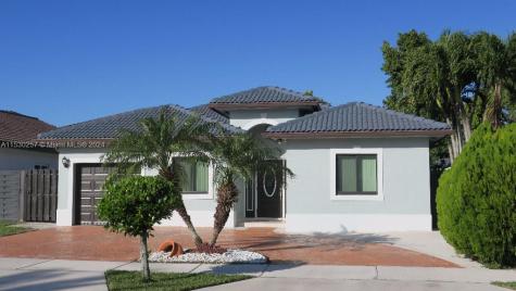 4550 SW 164th Court Miami FL 33185