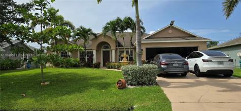 1237 SW Malaga Avenue Port St. Lucie FL 34953