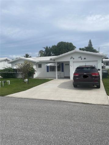 2740 NW 1st Terrace Pompano Beach FL 33064