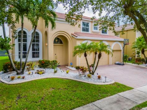 16722 SW 12th Street Pembroke Pines FL 33027