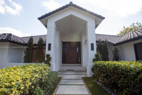 395 Sabal Way Weston FL 33326