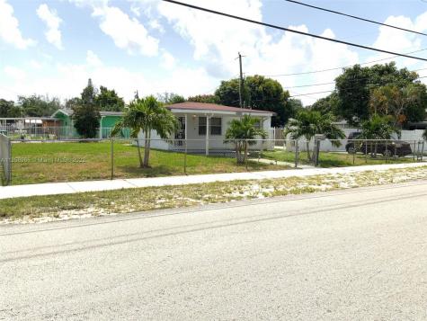 8365 NW 21st Avenue Miami FL 33147