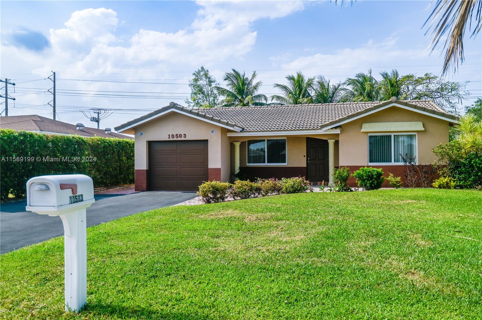 10503 NW 83rd Street Tamarac FL 33321