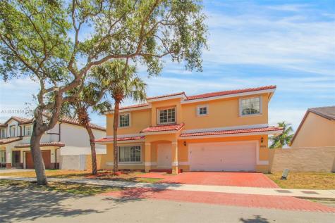 8931 NW 193rd Street Hialeah FL 33018