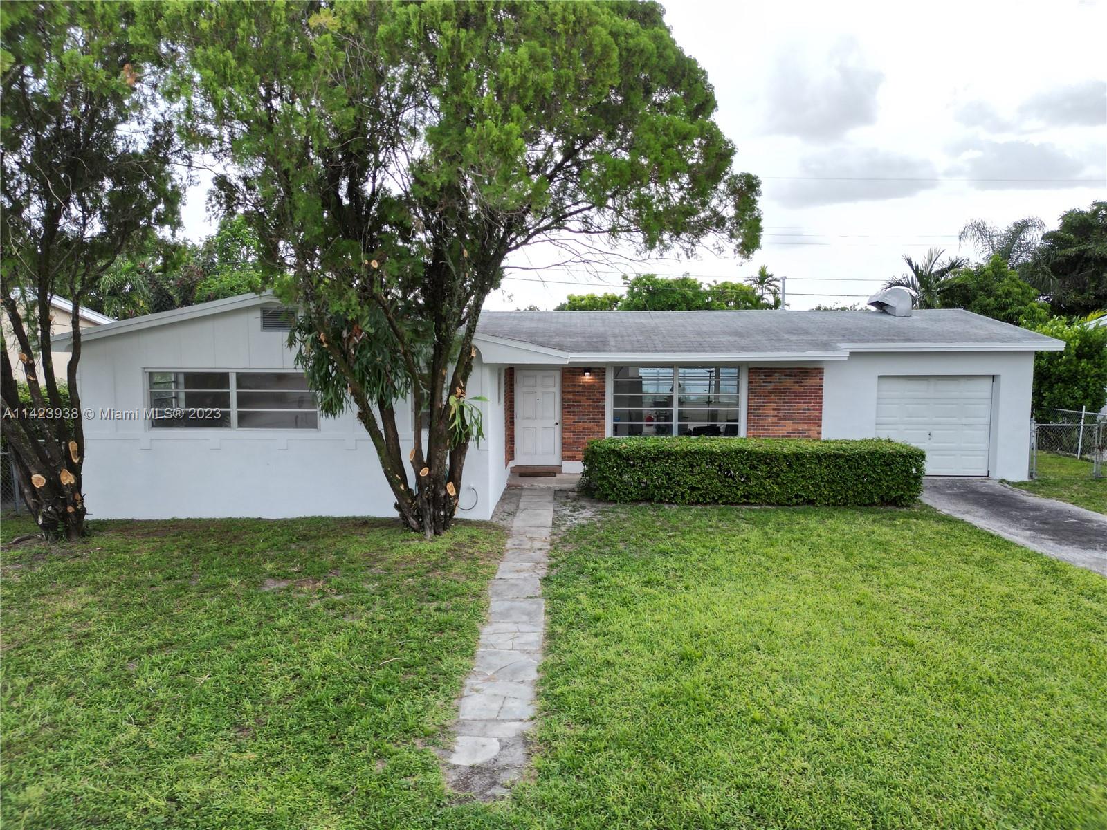 2030 SW 83rd Court Miami FL 33155
