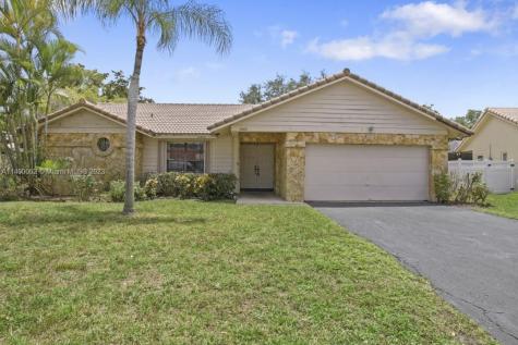 2502 NW 88th Terrace Coral Springs FL 33065
