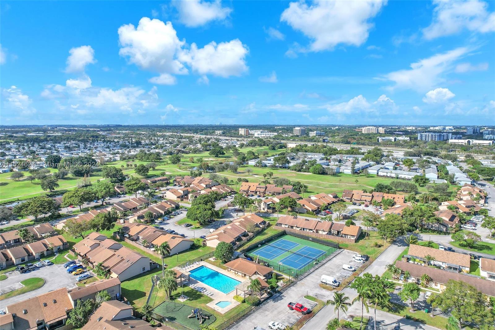 1925 SW 81st Terrace Davie FL 33324
