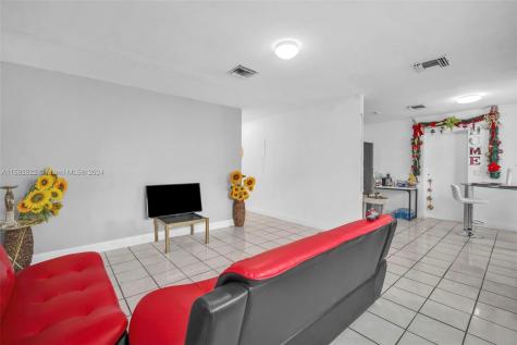 571 NW 21st Street Pompano Beach FL 33060