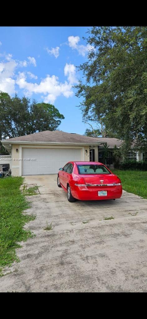 389 NE Surfside Avenue Port St. Lucie FL 34983