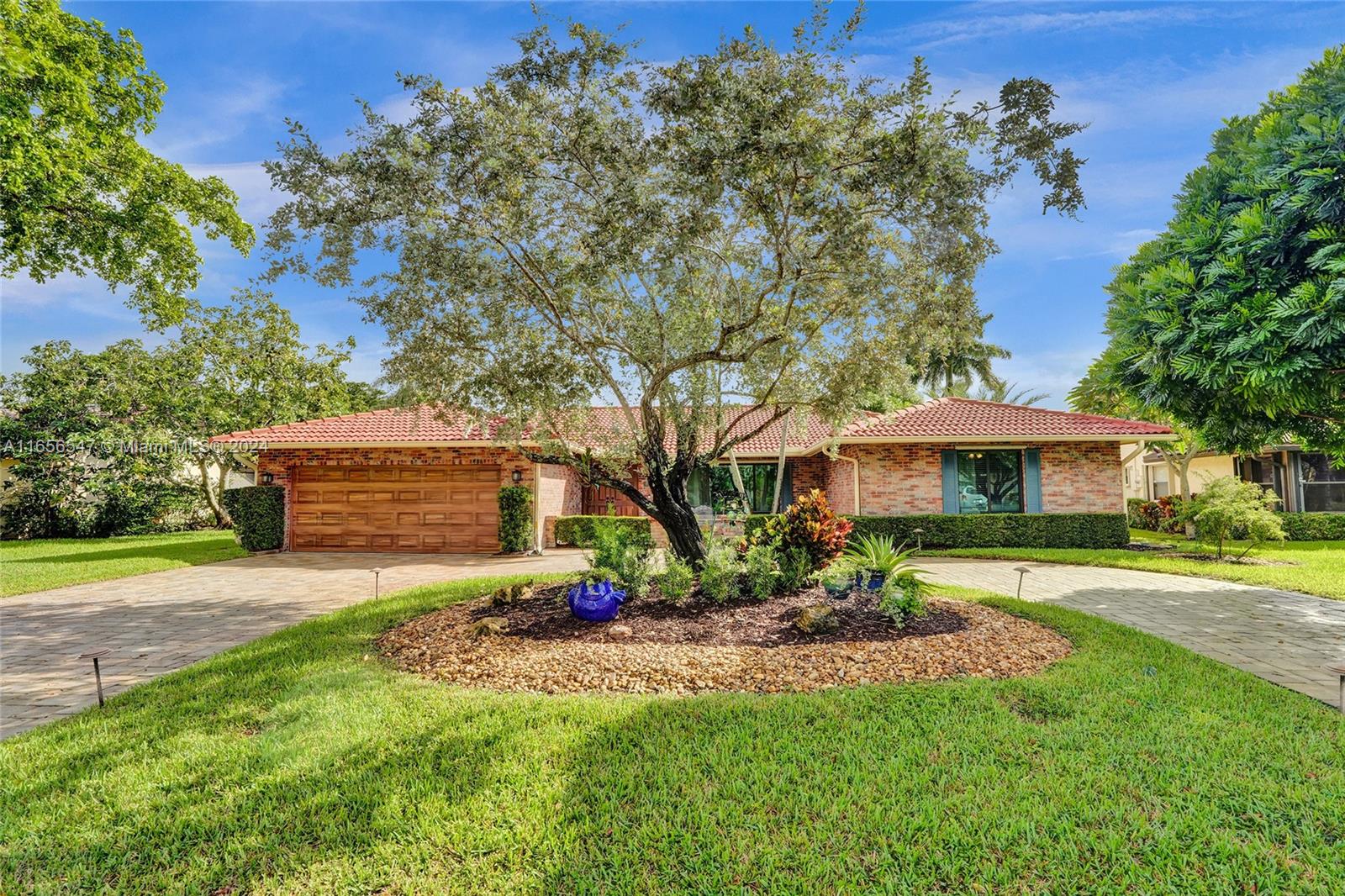 933 NW 110th Avenue Coral Springs FL 33071