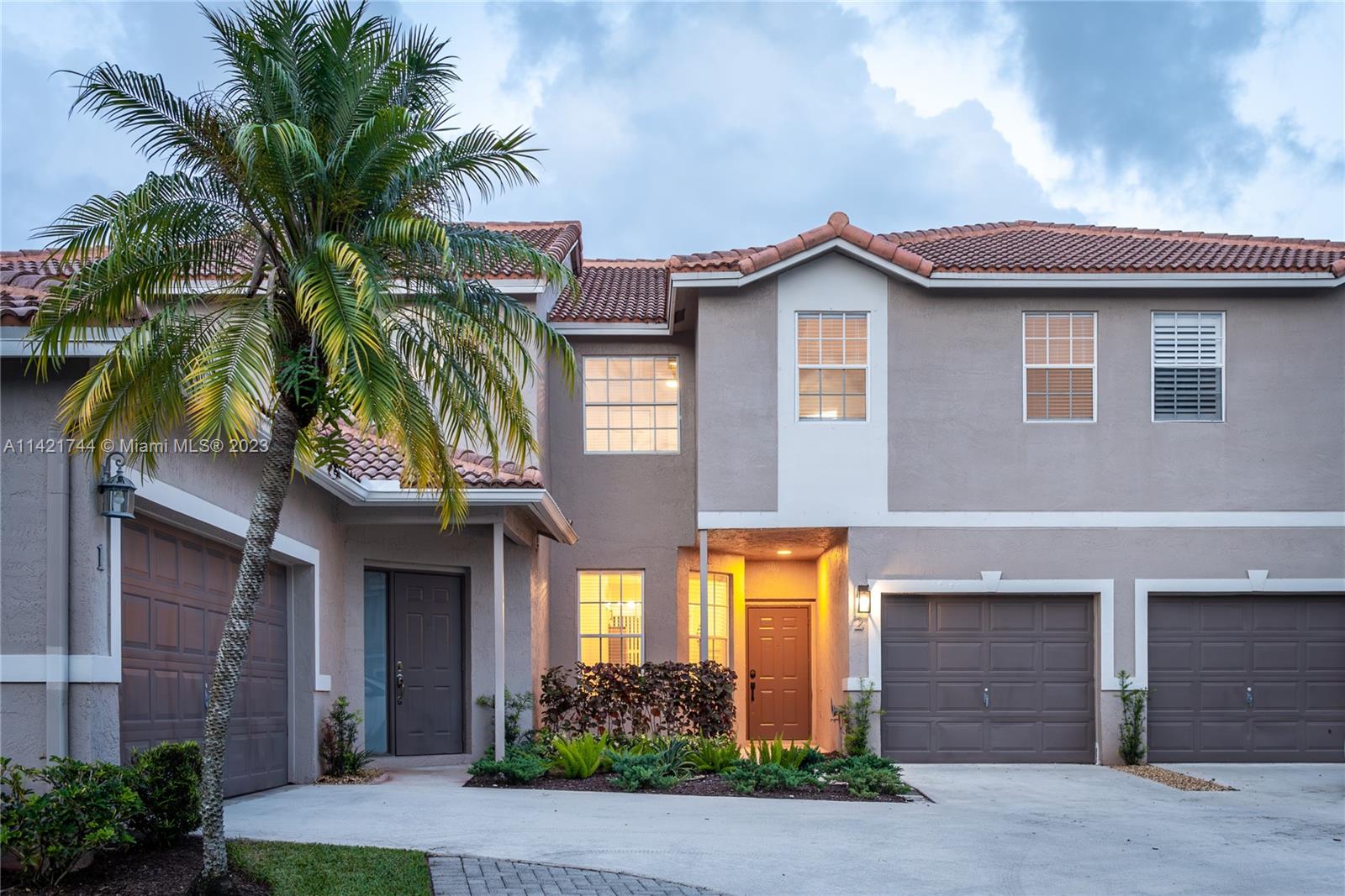 20950 Via Azalea Boca Raton FL 33428
