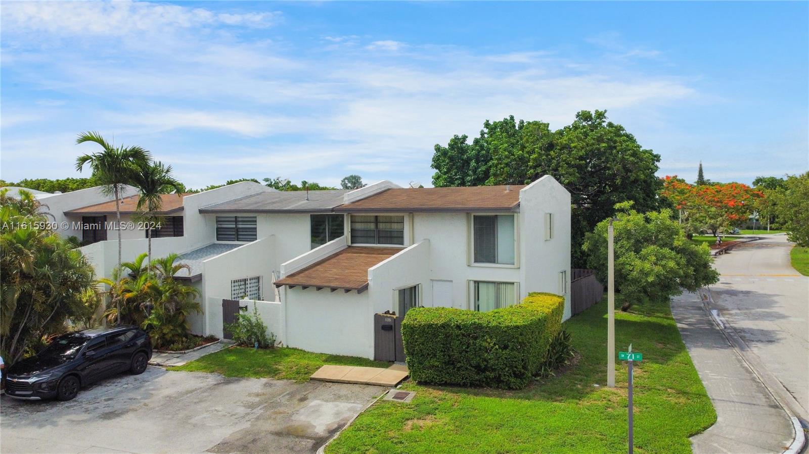 11331 SW 71st Street Miami FL 33173