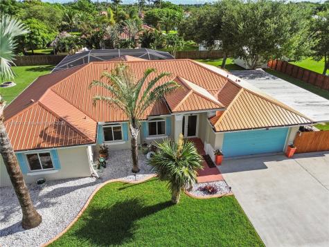 20305 SW 323rd Street Homestead FL 33030