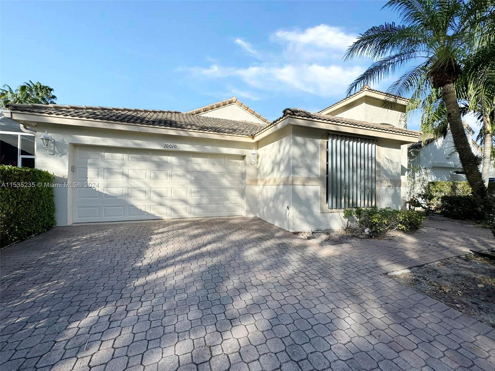 10010 Diamond Lake Drive Boynton Beach FL 33437