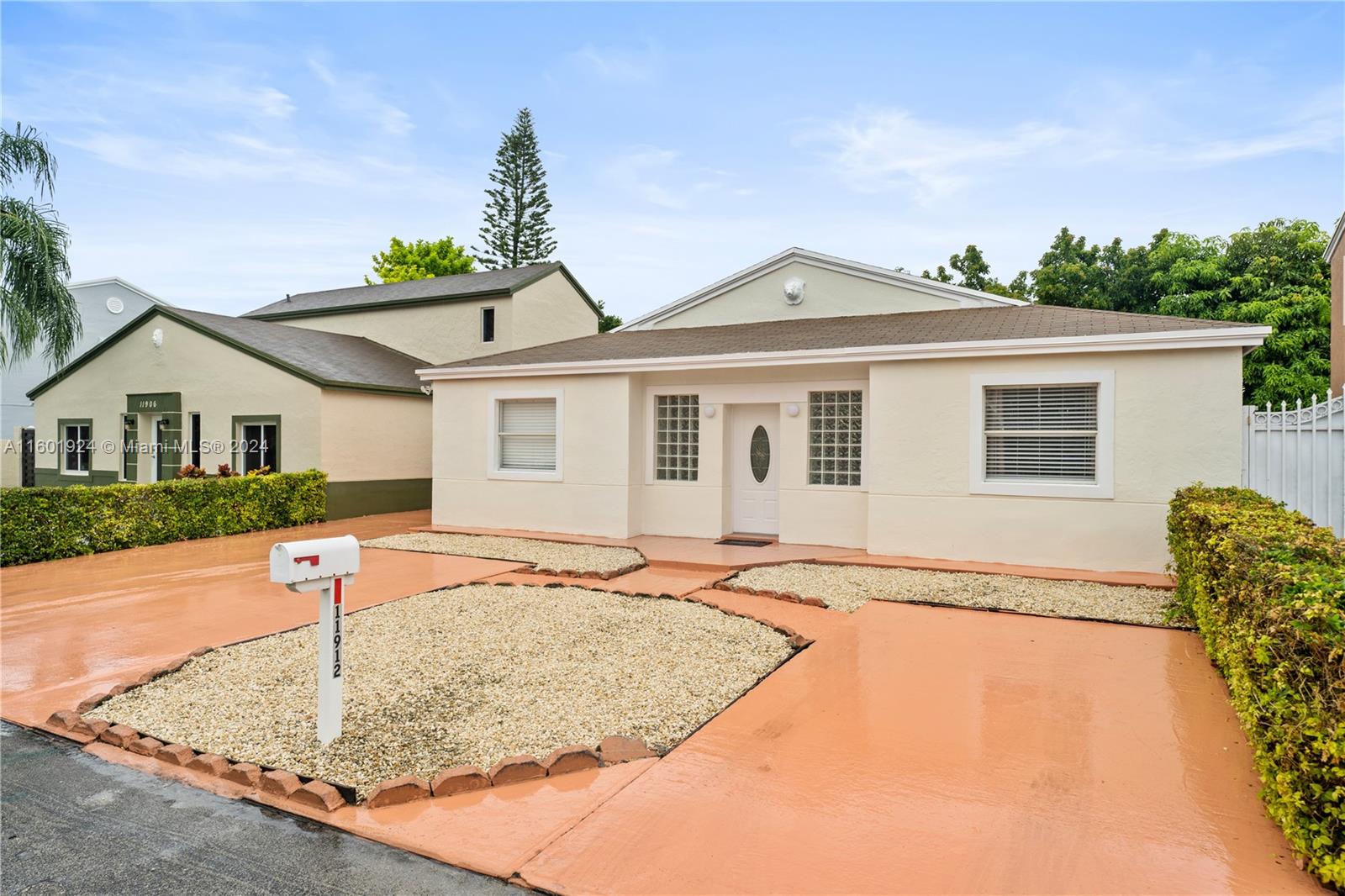 11912 SW 272nd Terrace Homestead FL 33032