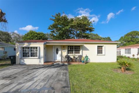 1245 NE 133rd Street North Miami FL 33161