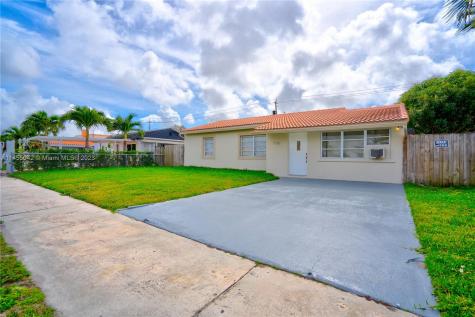 7180 SW 7th Street Miami FL 33144