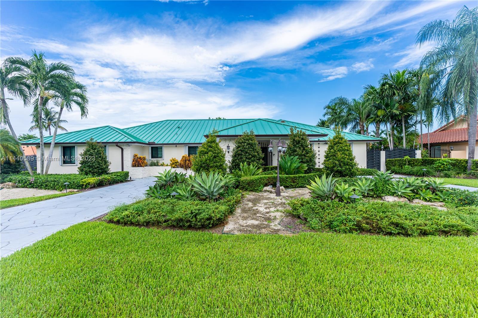 2720 SW 113th Avenue Miami FL 33165