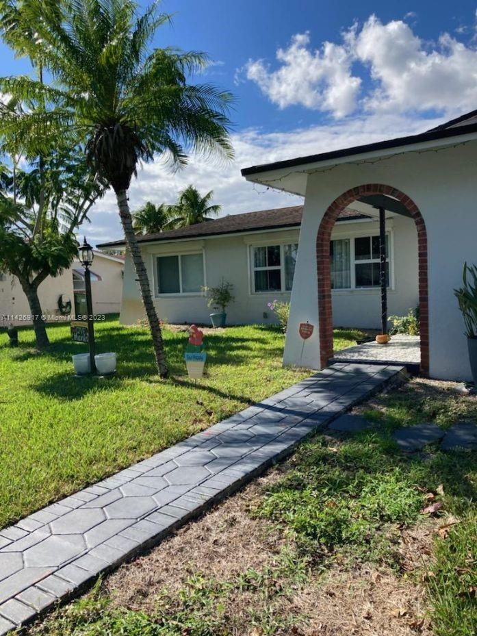 1840 N Hiatus Road Pembroke Pines FL 33026