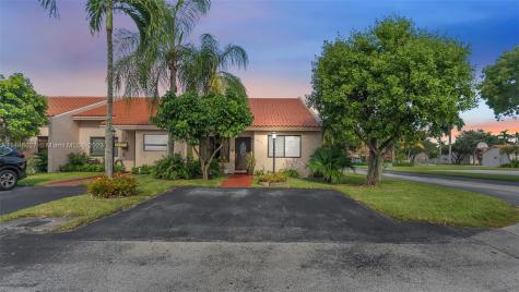 14711 SW 61st Terrace Miami FL 33193