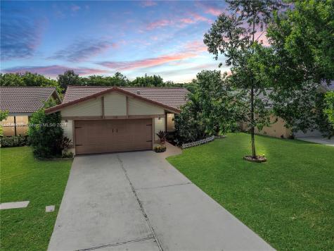 1731 NW 97th Terrace Coral Springs FL 33071