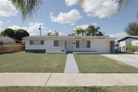 1736 NW 8th Terrace Homestead FL 33030
