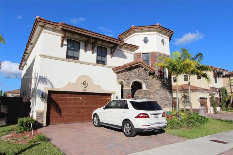9931 NW 87th Terrace Doral FL 33178
