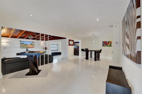 1866 NE 177th Street North Miami Beach FL 33162