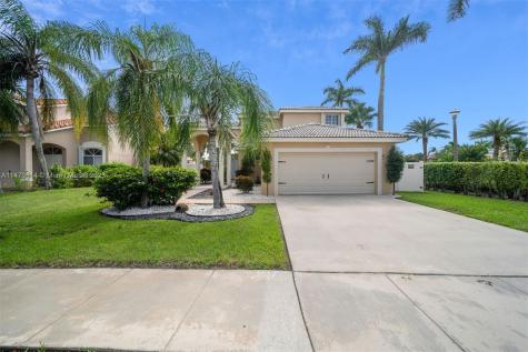 17890 SW 3rd Street Pembroke Pines FL 33029