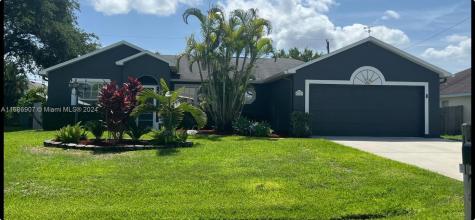 131 NW Friar Street Port St. Lucie FL 34983
