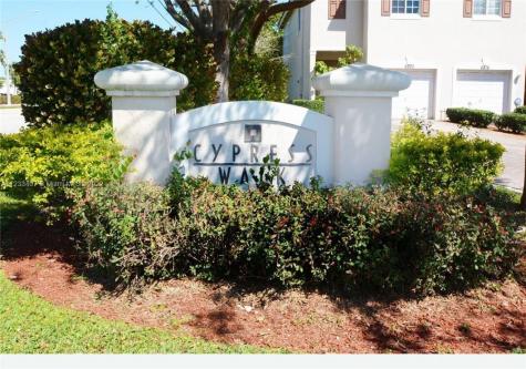 6808 Cypress Walk Terrace Tamarac FL 33321