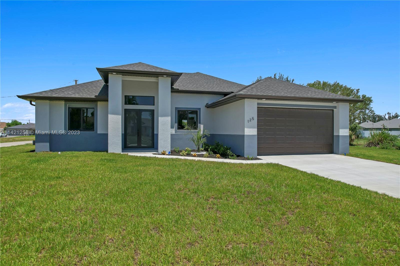 125 SW 9th Place Cape Coral FL 33991