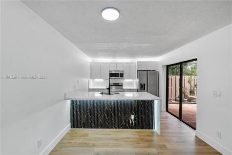 1608 S Coral Terrace North Lauderdale FL 33068