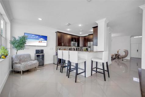 1049 Thistle Creek Court Weston FL 33327
