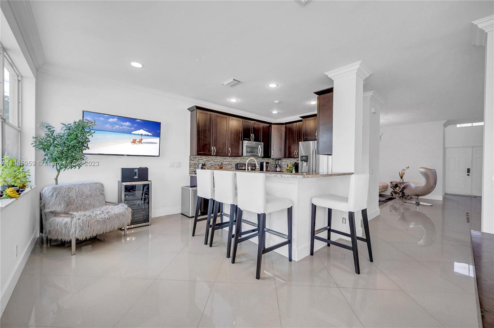 1049 Thistle Creek Court Weston FL 33327