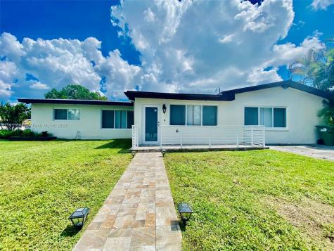 14601 SW 87th Place Palmetto Bay FL 33176