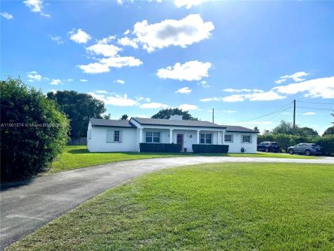 840 NW 15th Street Homestead FL 33030